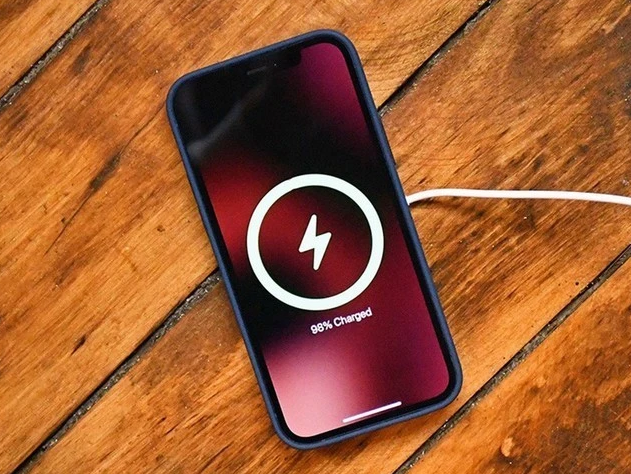 新津苹果手机维修分享iPhone 12可以随便充电吗 