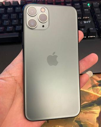 新津苹果维修点分享iPhone 11 Pro黑屏小众故障解析 